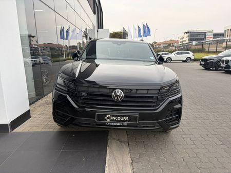 2023-Volkswagen-Touareg-30-TDI-V6-Executive_2