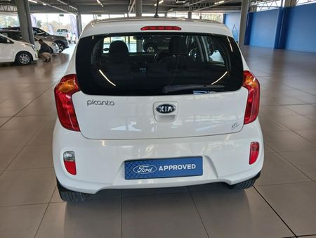 2015-Kia-Picanto-12-EX_4