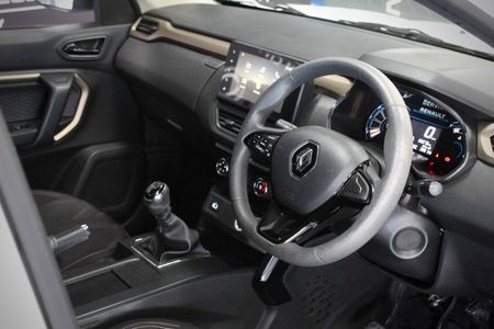2022-Renault-Kiger-10-Energy-Zen_12