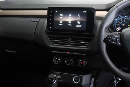 2022-Renault-Kiger-10-Energy-Zen_8
