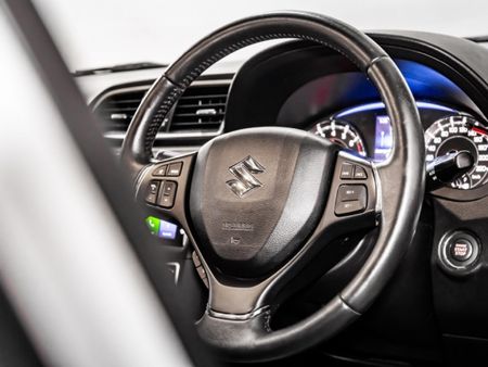 2022-Suzuki-Ciaz-15-GLX_11