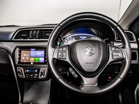 2022-Suzuki-Ciaz-15-GLX_13