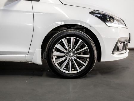 2022-Suzuki-Ciaz-15-GLX_3