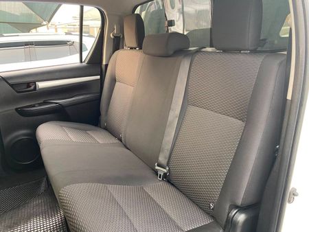 2018-Toyota-Hilux-24-GD-6-SRX-4x4-Double-Cab-Auto_13