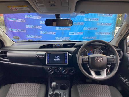 2018-Toyota-Hilux-24-GD-6-SRX-4x4-Double-Cab-Auto_7