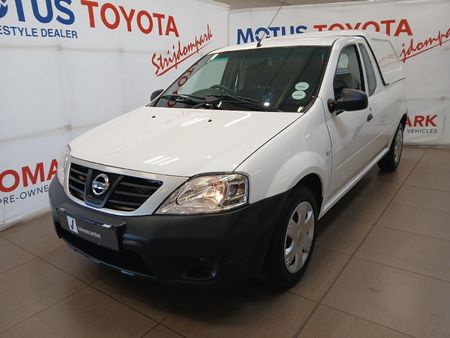2023-Nissan-NP200-16-AC-Safety-Pack_16