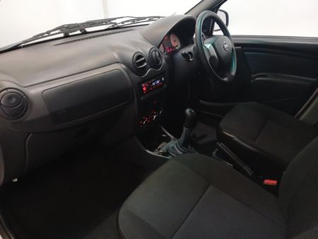 2023-Nissan-NP200-16-AC-Safety-Pack_6