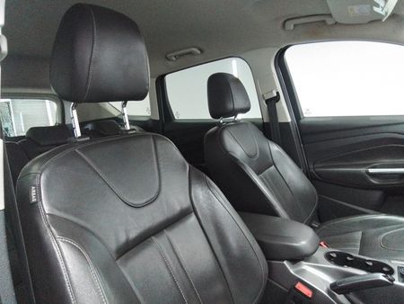 2015-Ford-Kuga-20-TDCi-Trend-AWD-Auto_9