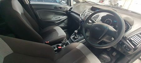 2015-Ford-EcoSport-15-TiVCT-Ambiente_5