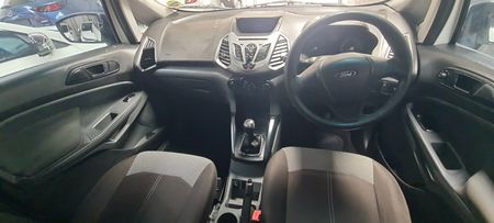 2015-Ford-EcoSport-15-TiVCT-Ambiente_8