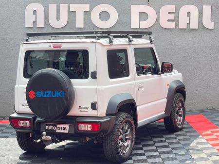 2021-Suzuki-Jimny-15-GLX-Auto_2