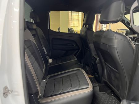2024-Volkswagen-Amarok-30-TDI-V6-184kW-4Motion-Aventura-Auto-Double-Cab_13