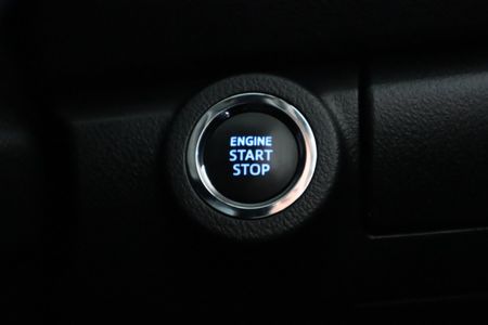 2021-Toyota-Fortuner-28-GD-6-Raised-Body-Auto_25
