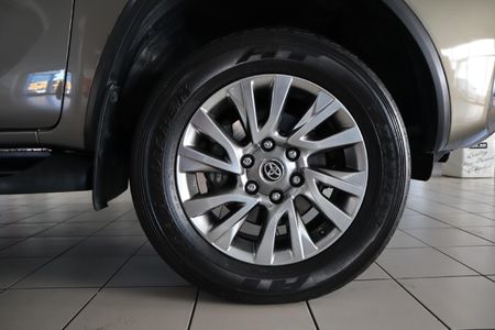 2021-Toyota-Fortuner-28-GD-6-Raised-Body-Auto_28