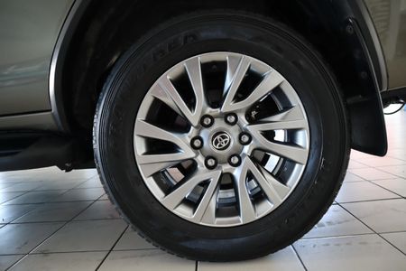2021-Toyota-Fortuner-28-GD-6-Raised-Body-Auto_30