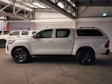 2026-Toyota-Hilux-24-GD-6-Raised-Body-Raider-Auto-Double-Cab_14