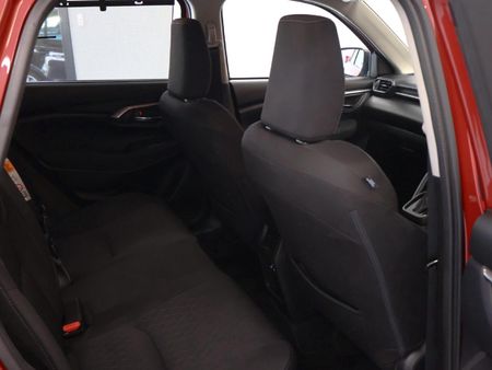 2026-Toyota-Urban-Cruiser-15-XR-Auto_17
