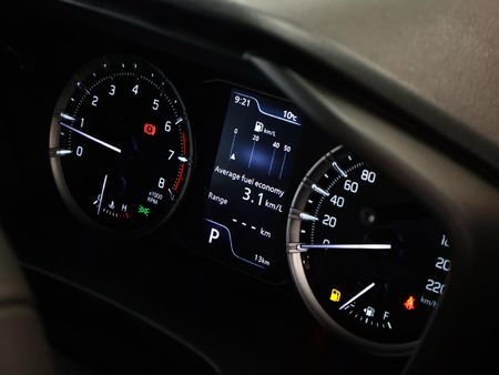 2026-Toyota-Urban-Cruiser-15-XR-Auto_21