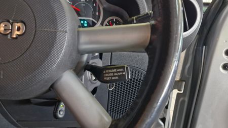 2009-Jeep-Wrangler-28-CRD-Sahara-2-dr-Auto_21