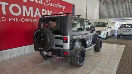 2009-Jeep-Wrangler-28-CRD-Sahara-2-dr-Auto_3