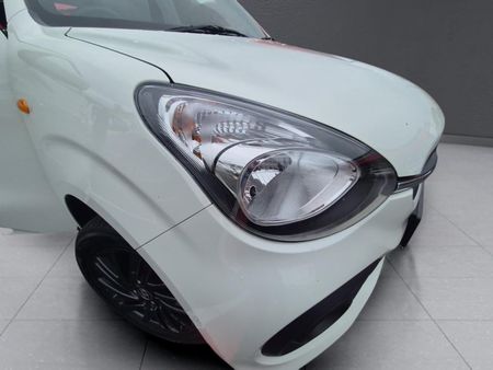 2025-Toyota-Vitz-10-XR-AMT_19