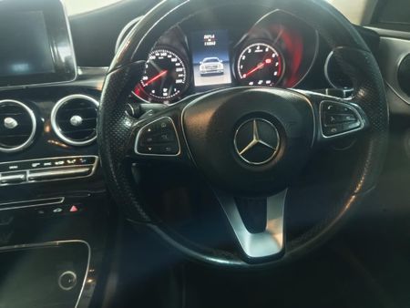 2016-Mercedes-Benz-C-Class-C-180-AMG-Line-Auto_15