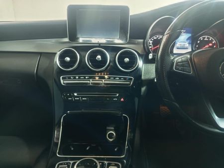 2016-Mercedes-Benz-C-Class-C-180-AMG-Line-Auto_20