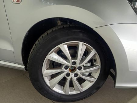 2026-Volkswagen-Polo-Vivo-14-Life_1