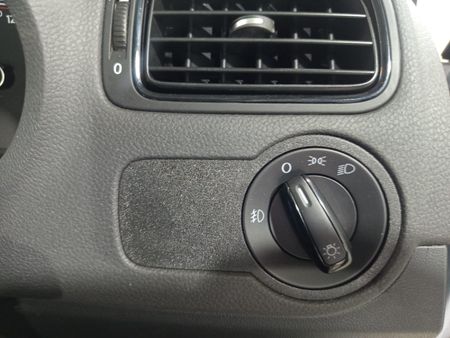2026-Volkswagen-Polo-Vivo-14-Life_21