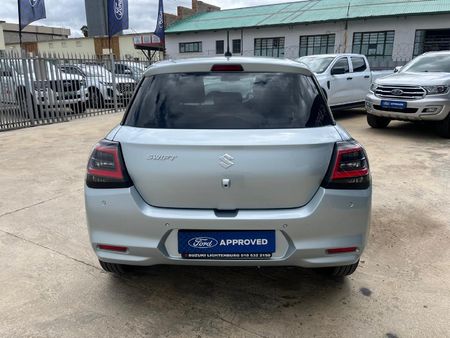 2025-Suzuki-Swift-12-GL_2