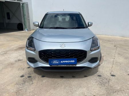 2025-Suzuki-Swift-12-GL_5
