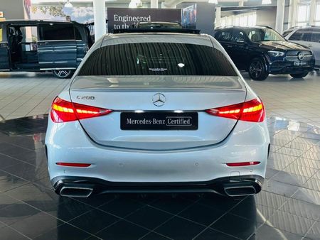 2022-Mercedes-Benz-C-Class-C-200-Auto_11