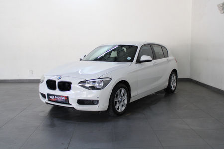 2013-BMW-1-Series-118i-5-dr-Auto_2