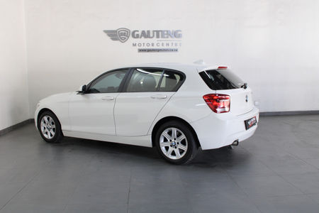 2013-BMW-1-Series-118i-5-dr-Auto_5