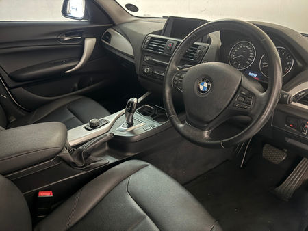 2013-BMW-1-Series-118i-5-dr-Auto_8
