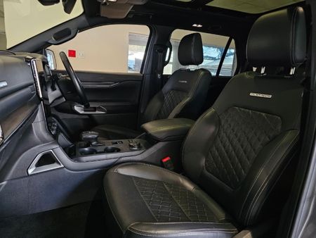 2023-Ford-Everest-30D-V6-Platinum-AWD-Auto_5