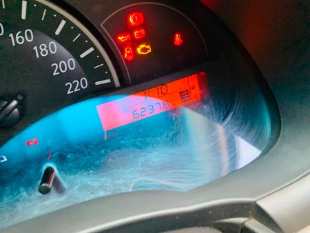 2018-Nissan-Micra-12-Active-Visia_17