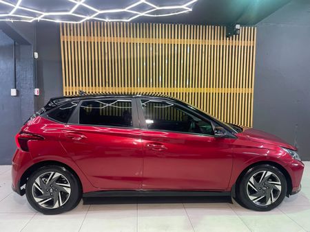 2022-Hyundai-i20-12-Fluid_4