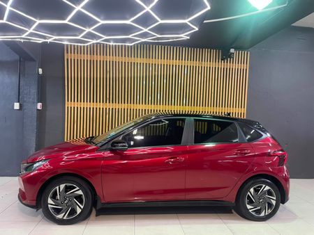 2022-Hyundai-i20-12-Fluid_5