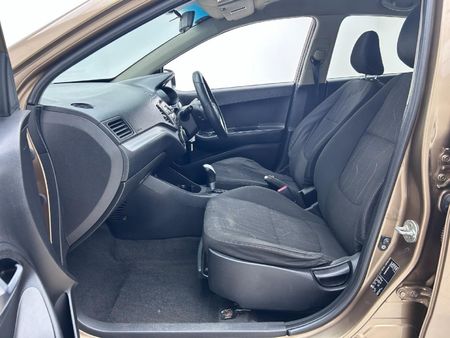 2012-Kia-Picanto-12-EX-Auto_6