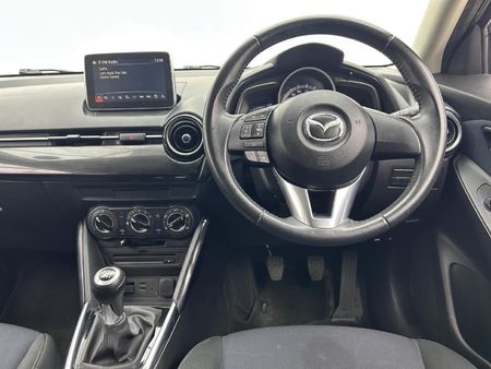 2016-Mazda-2-15-Active-5-dr_8
