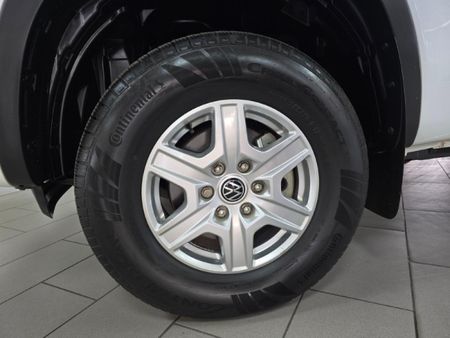 2025-Volkswagen-Amarok-20-TDI-125kW-Life-Auto-Double-Cab_31