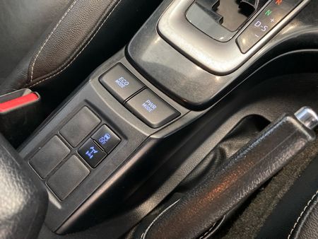 2021-Toyota-Fortuner-24-GD-6-4x4-Auto_21
