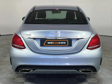 2016-Mercedes-Benz-C-Class-C-250-Bluetec-Avantgarde-Auto_18
