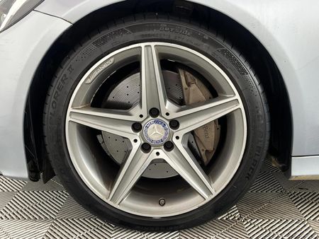 2016-Mercedes-Benz-C-Class-C-250-Bluetec-Avantgarde-Auto_4