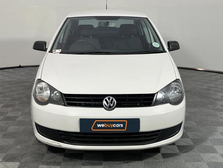 2014-Volkswagen-Polo-Vivo-16-Trendline_14