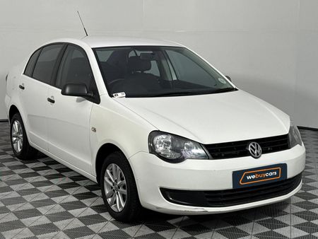 2014-Volkswagen-Polo-Vivo-16-Trendline_15