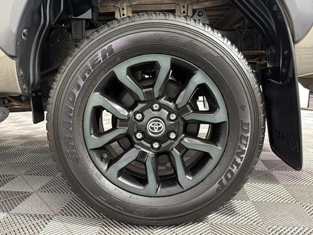 2021-Toyota-Hilux-28-GD-6-Raised-Body-Legend-Auto-Double-Cab_6