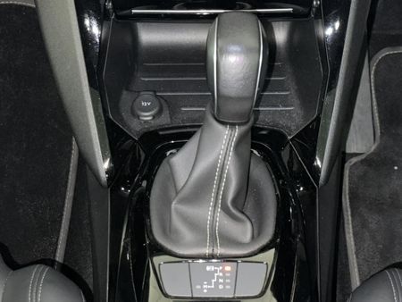 2022-Peugeot-2008-GT-12T-Auto_9