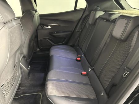 2022-Peugeot-2008-GT-12T-Auto_3